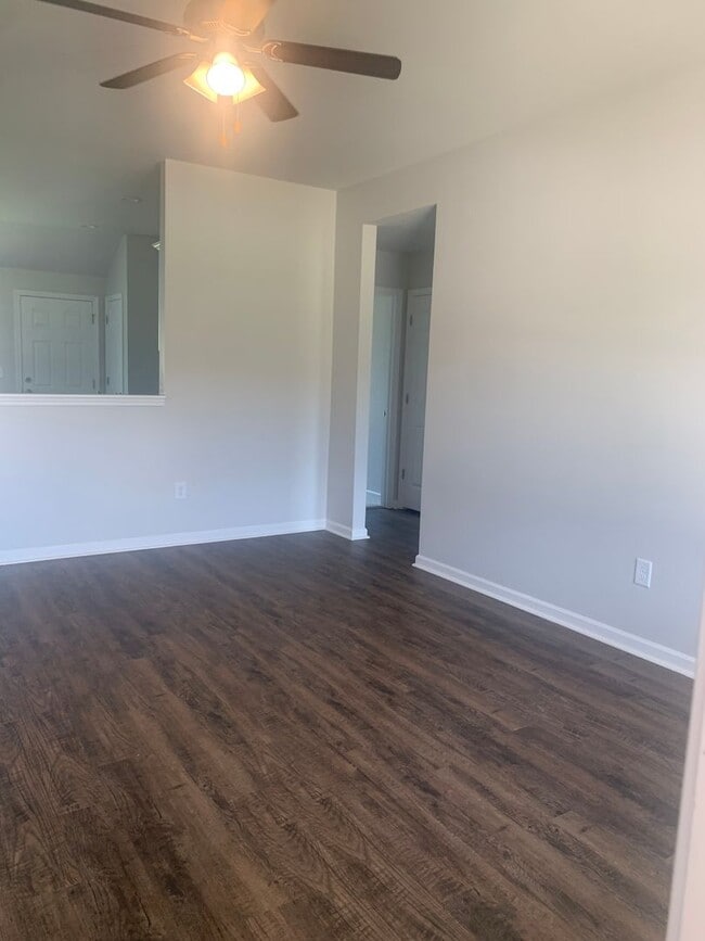 Building Photo - 35 Knoll Wy