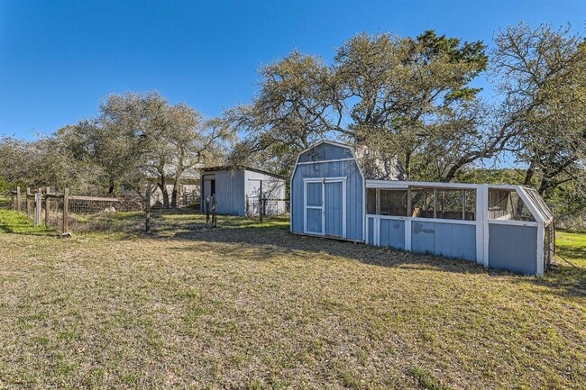 Building Photo - 13003 S Madrone Trail