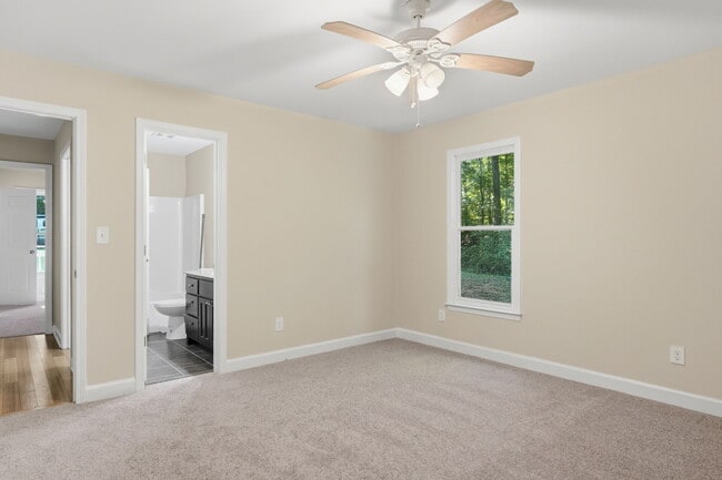 Building Photo - 2753 Allyn Dr NW