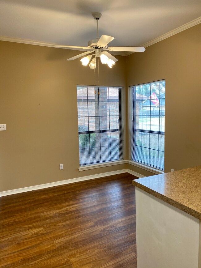 Building Photo - 7842 Millicent Cir