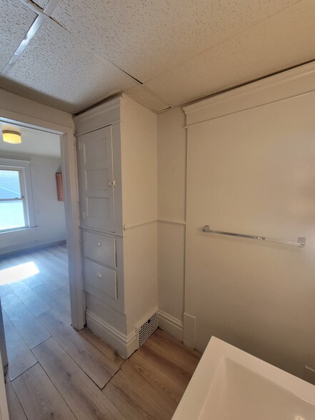 Building Photo - 55 Cotter Ave