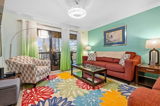 Building Photo - 3015 Old Bryan Dr