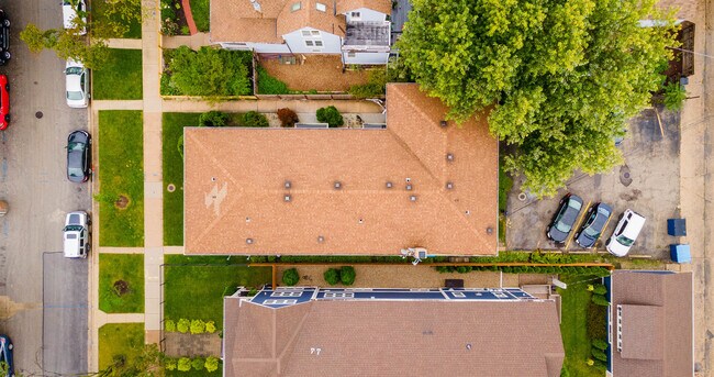 Building Photo - 4149 N Tripp Ave