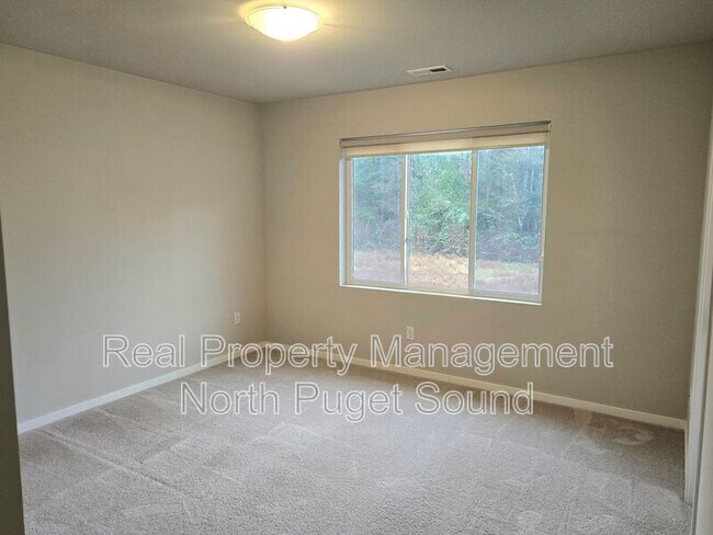 Building Photo - 28215 64th Ct NW