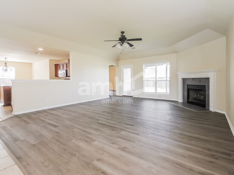 Building Photo - 20377 East 33rd St S