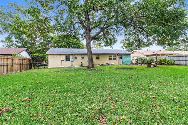 Building Photo - 2015 Salem St