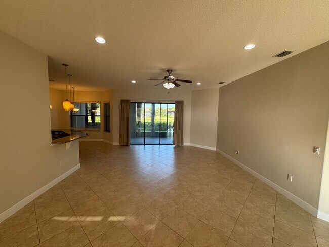 Building Photo - 1017 Donegal Dr