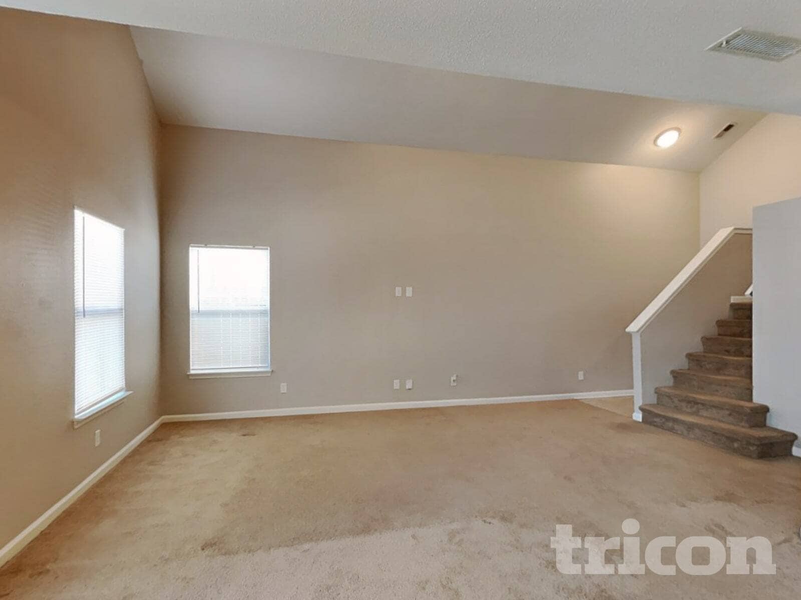 Building Photo - 6750 Kinnerton Dr