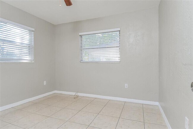 Building Photo - 3632 Stokes Dr