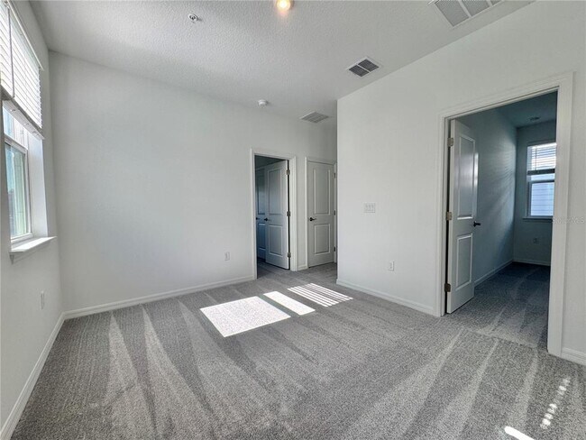 Building Photo - 313 Platform Ln