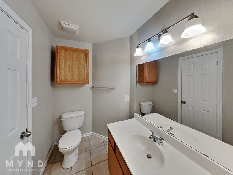 Building Photo - 5417 Harvard St