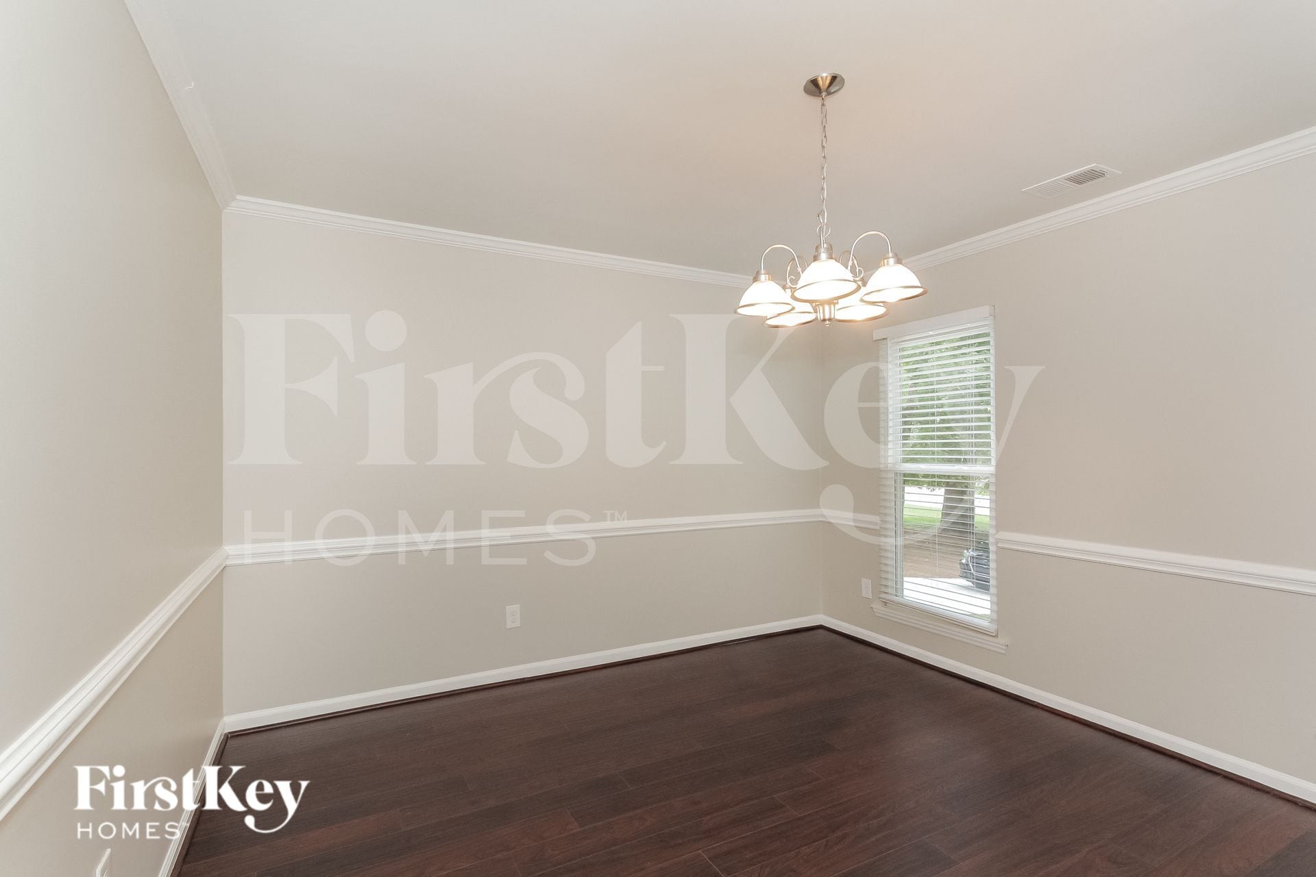 Building Photo - 10603 Par Cove Ln