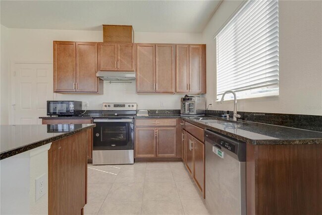 Building Photo - 16319 Winding Preserve Cir