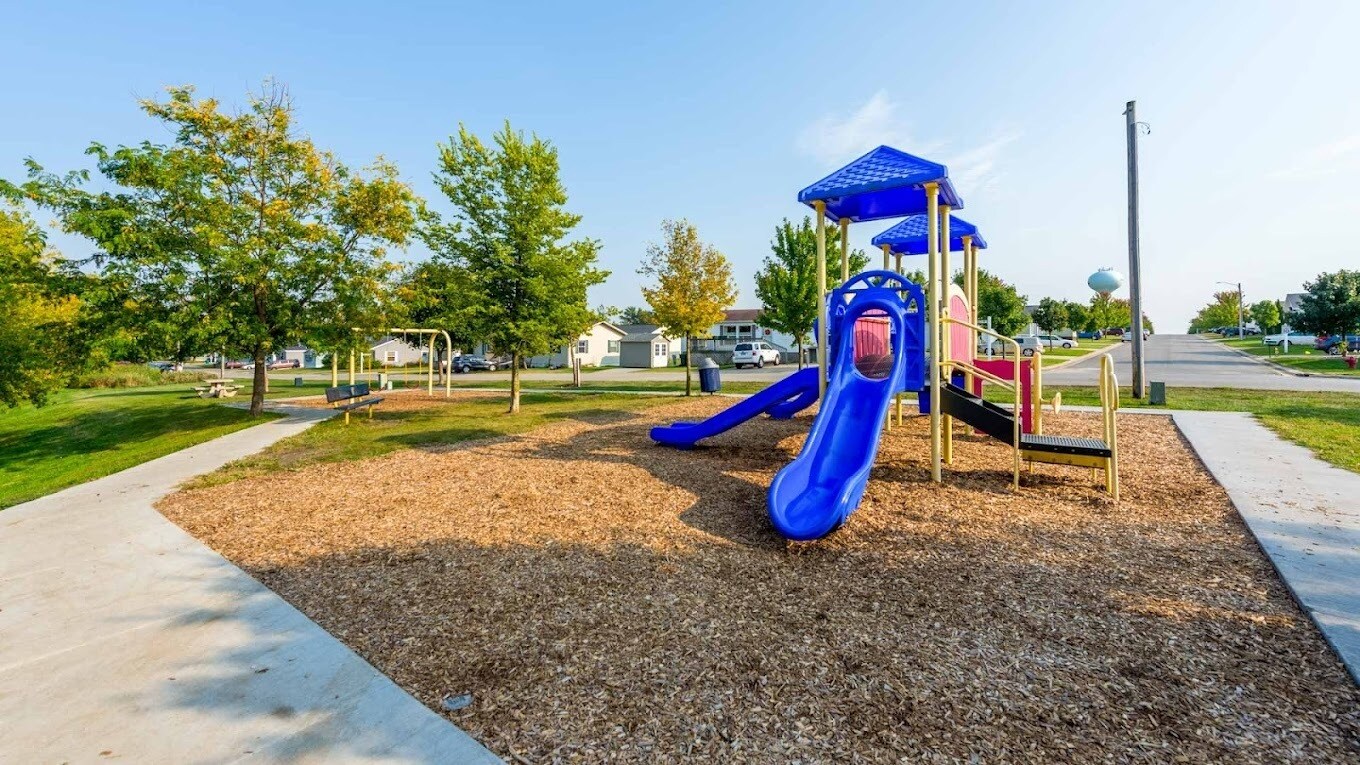 Building Photo - 2021 Lark Ln NW