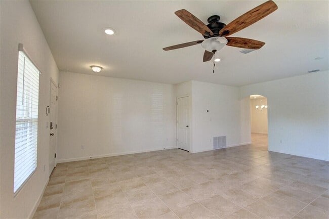 Building Photo - 3713 Whimsical Cir