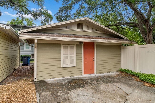 Building Photo - 1107 W Horatio St