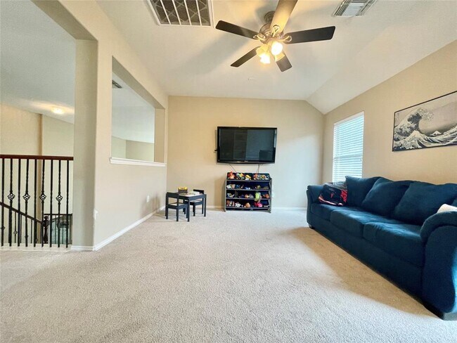 Building Photo - 33010 Greenfield Forest Dr