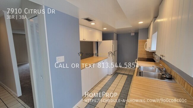 Building Photo - 7910 Citrus Dr