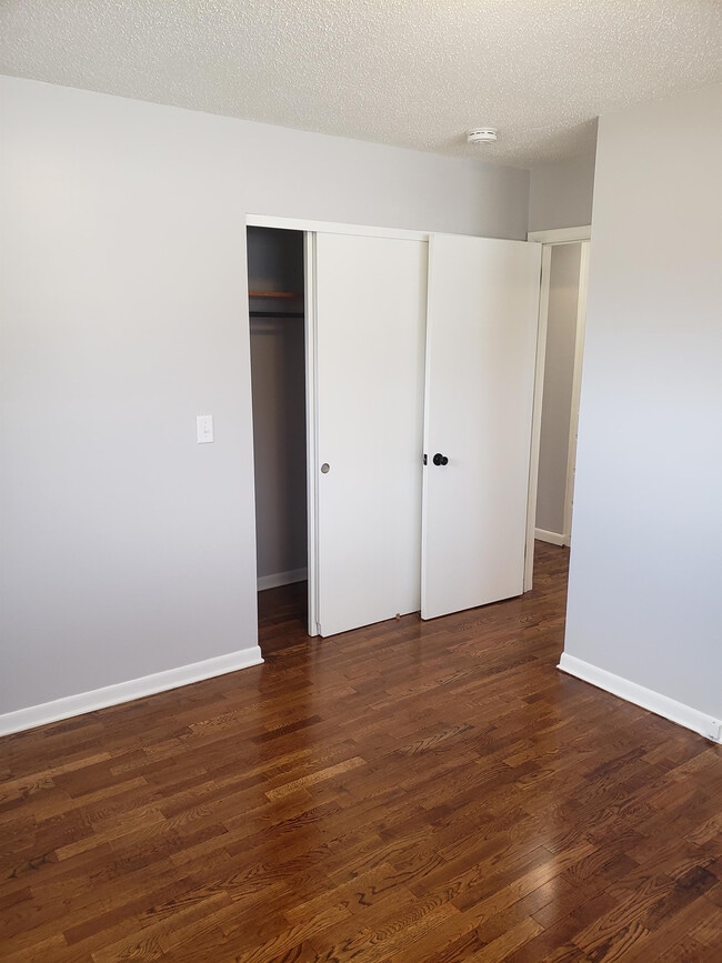 Building Photo - 509 Union St