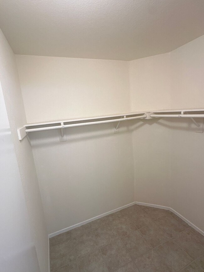 Building Photo - SCRIPTS RANCH-FULLY REMODELED  2 BED, 2.5 BATH - AVAILABLE NOW!