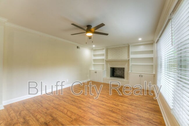 Building Photo - 7238 McVay Rd