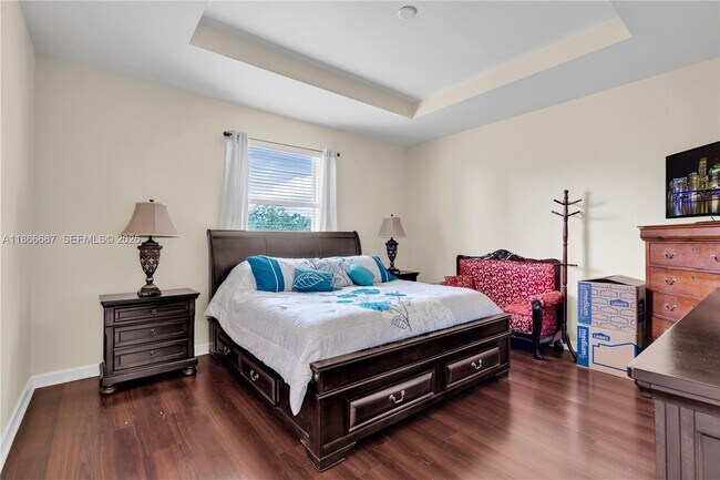 Building Photo - 363 NE 25th Terrace