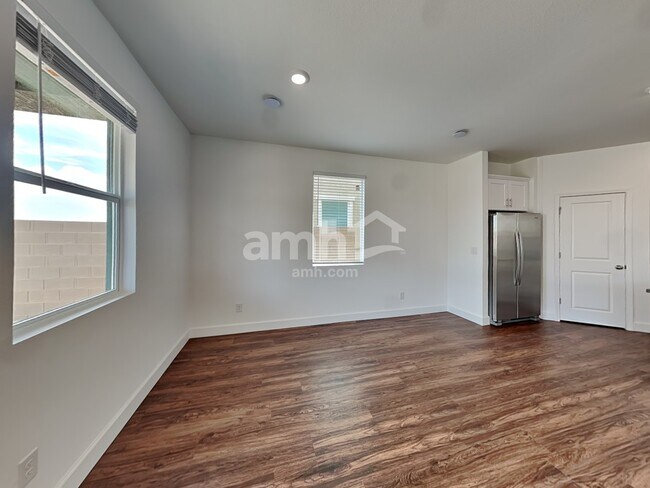 Building Photo - 9156 Liberty Cap Ct