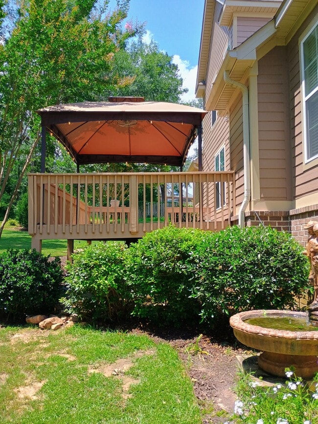 Building Photo - 2029 Sumter Landing Cir