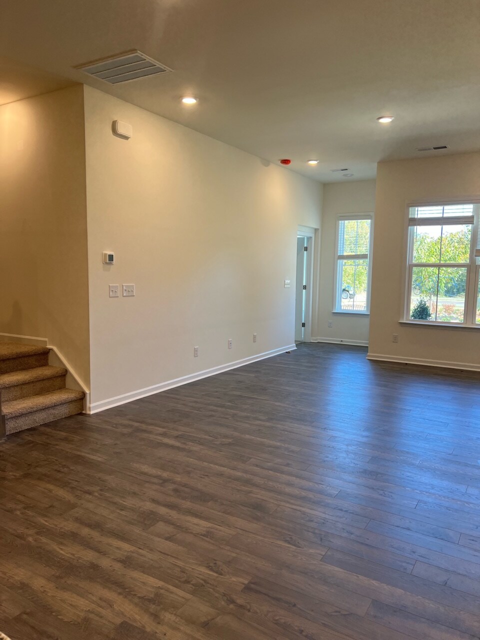 Building Photo - Room in Townhome on Rivulet Wy