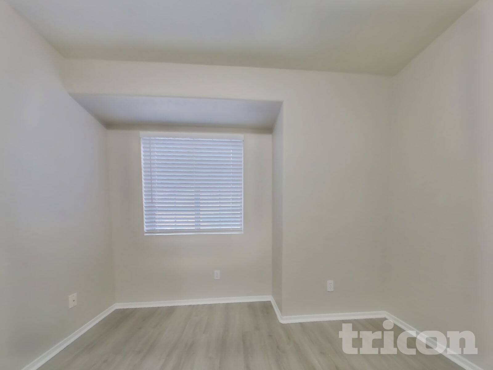 Building Photo - 929 N Kingston St