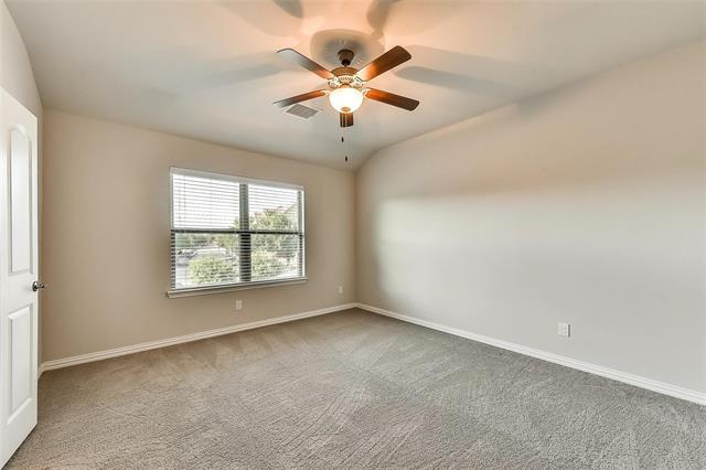 Building Photo - 245 E Spring Valley Rd