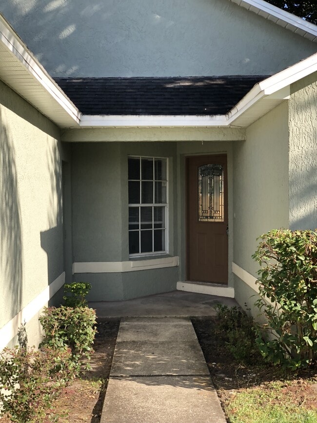 Building Photo - 208 Tiffany Ct