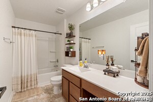 Building Photo - 3538 Silver Set