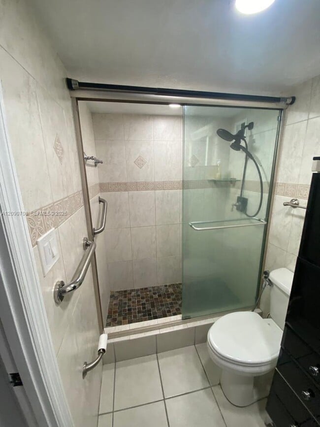 Building Photo - 401 Ocean Dr