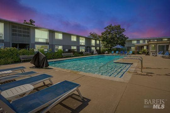 Building Photo - 1060 Los Gamos Rd