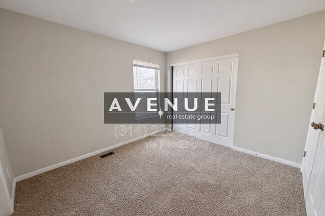 Building Photo - 308 Oak Top Ct