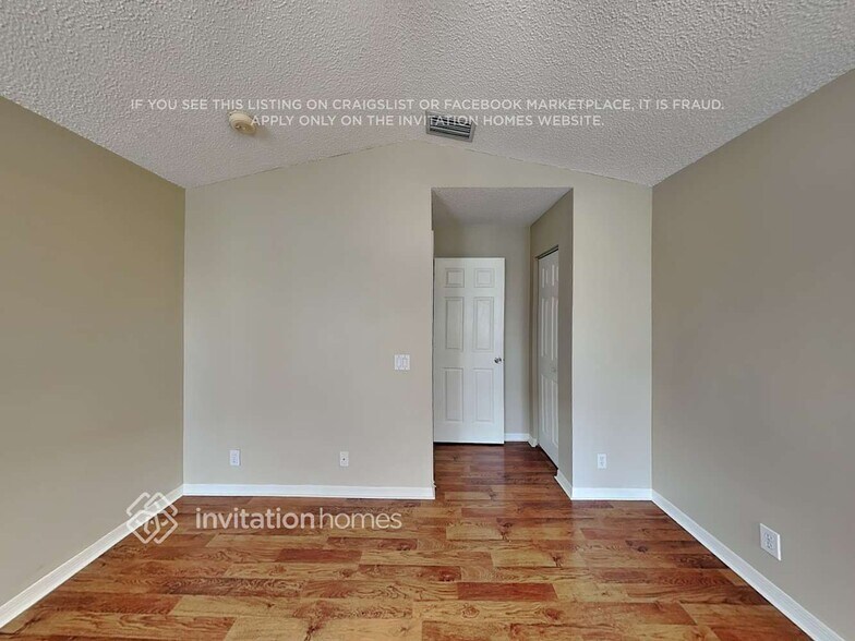 Building Photo - 1532 Salerno Cir