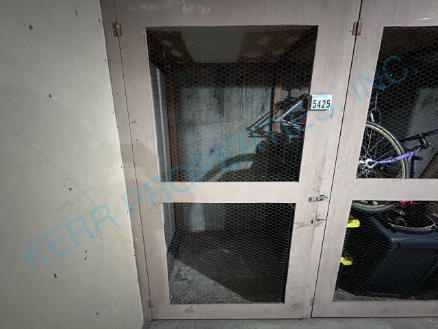 Building Photo - 5425 SE 17th Ave