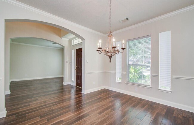Building Photo - 2210 Waters Edge Ln