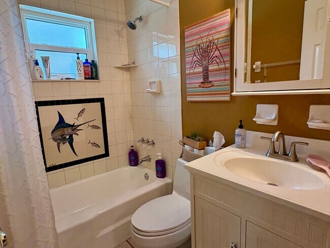 Building Photo - *ROCKY POINT GEM* 3/2/1 Pool Home with Lawn and Pool Care Included!