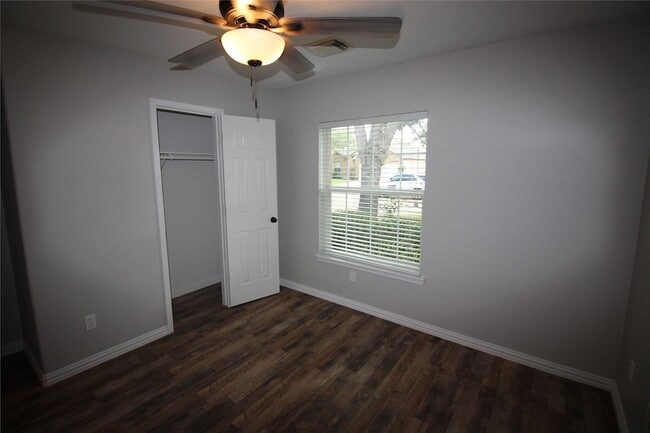 Building Photo - 16531 Sperry Gardens Dr