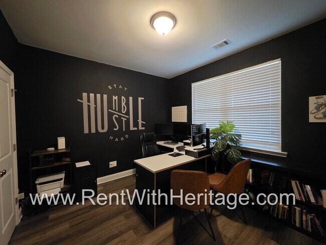 Building Photo - Amazing 5 Bedroom/ 3 Bath Home in Sweetwater, a Swim Tennis Community/ Attention to Detail / Grea...