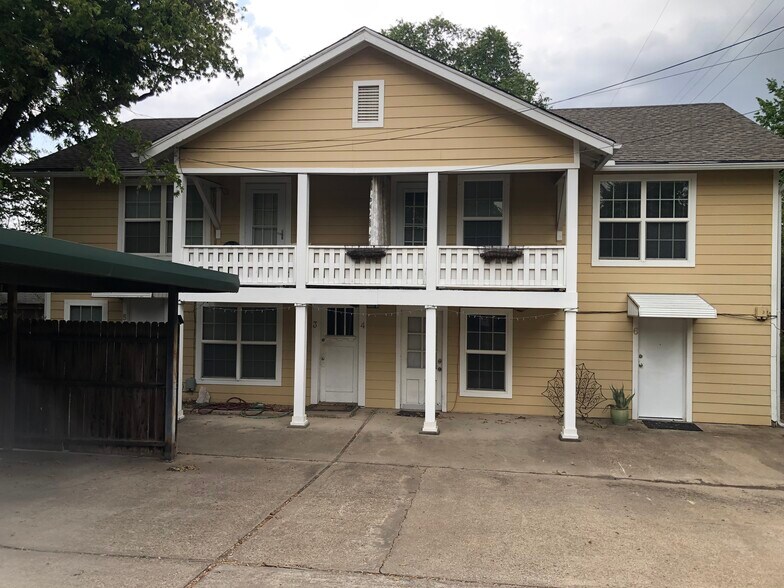 Building Photo - 1523 Owasso St