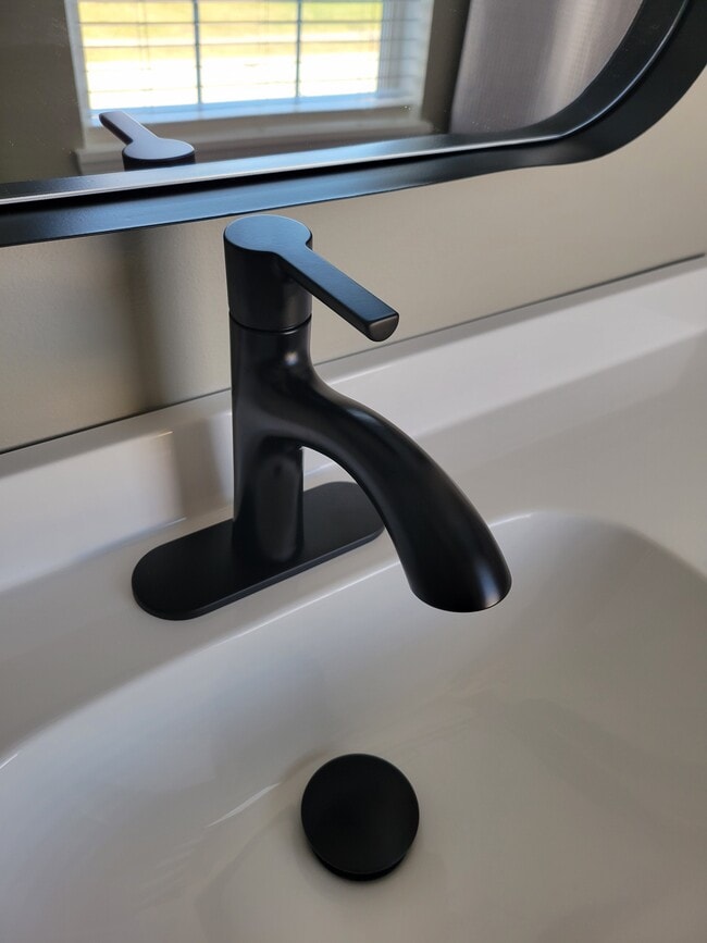 Building Photo - 12920 St Andrews Way