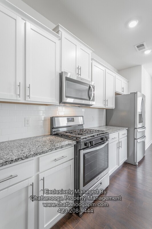 Building Photo - 9807 Ramble Brook Ln