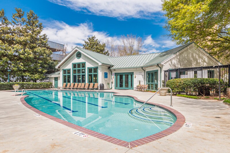 Building Photo - 2870 Pharr Ct S Northwest