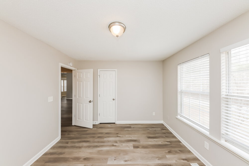 Building Photo - 6953 Cave Springs Rd