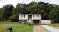Building Photo - Beautiful Mid Entry Home in a Quiet Neighb...