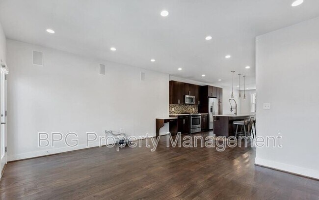 Building Photo - 4122 5th St NW