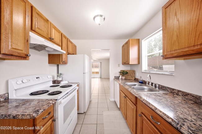 Building Photo - 4519 Barna Ave
